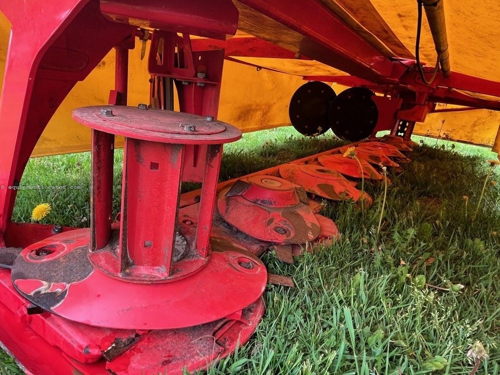 2023 Pottinger NOVACAT 352 Image 4