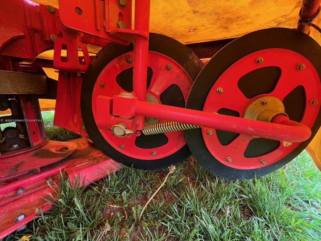 2023 Pottinger NOVACAT 352 Image 5