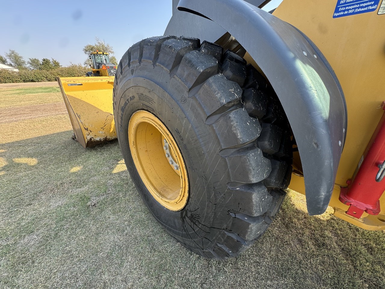 2017 John Deere 624K-II Image 33