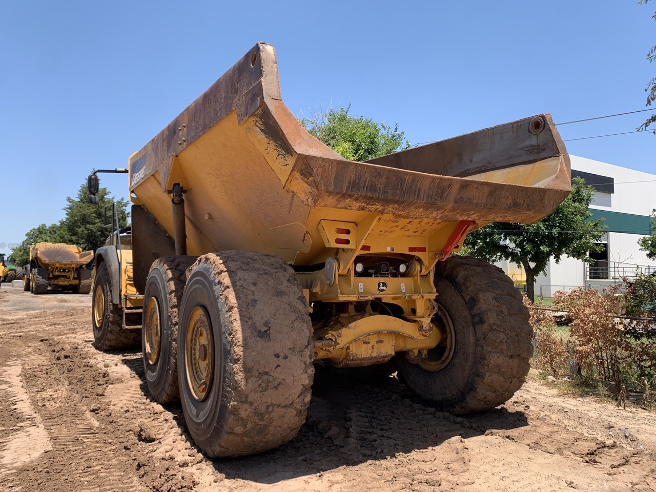 2019 John Deere 460E Image 4