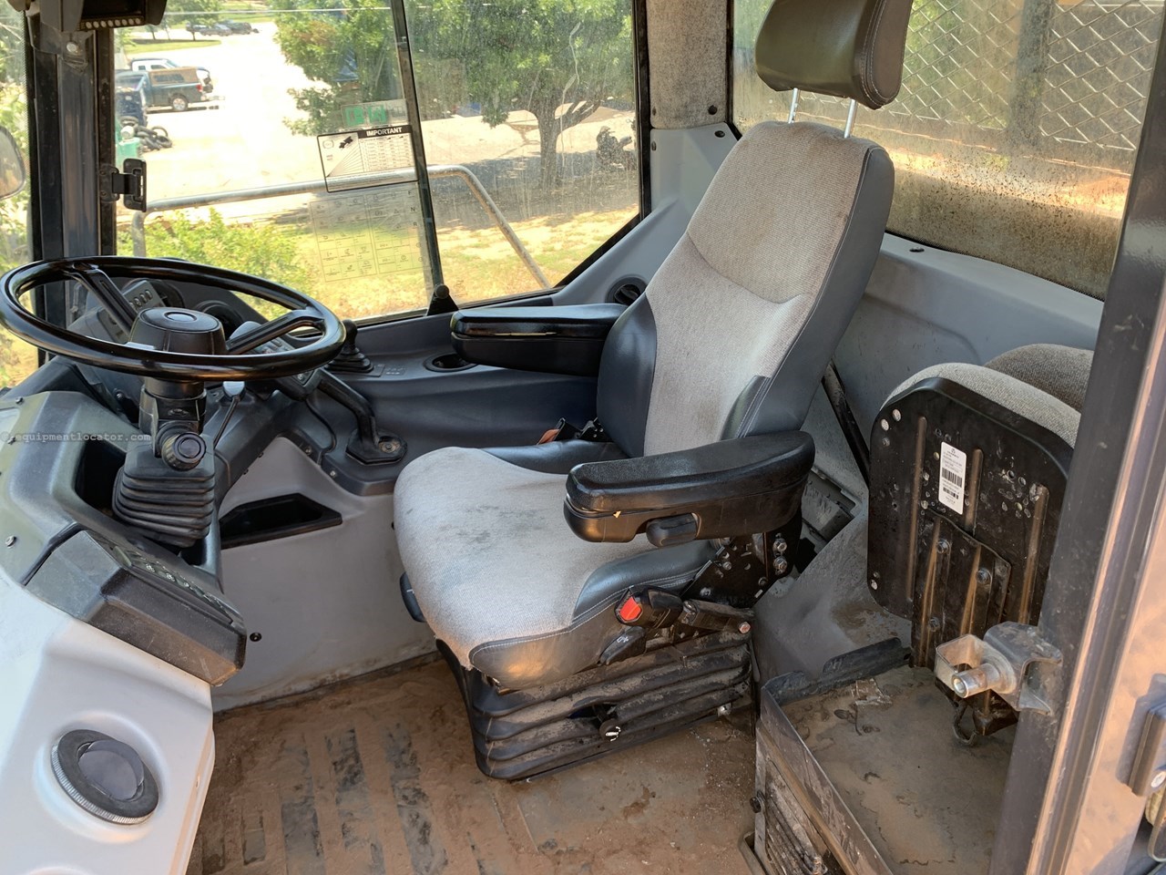 2019 John Deere 460E Image 10