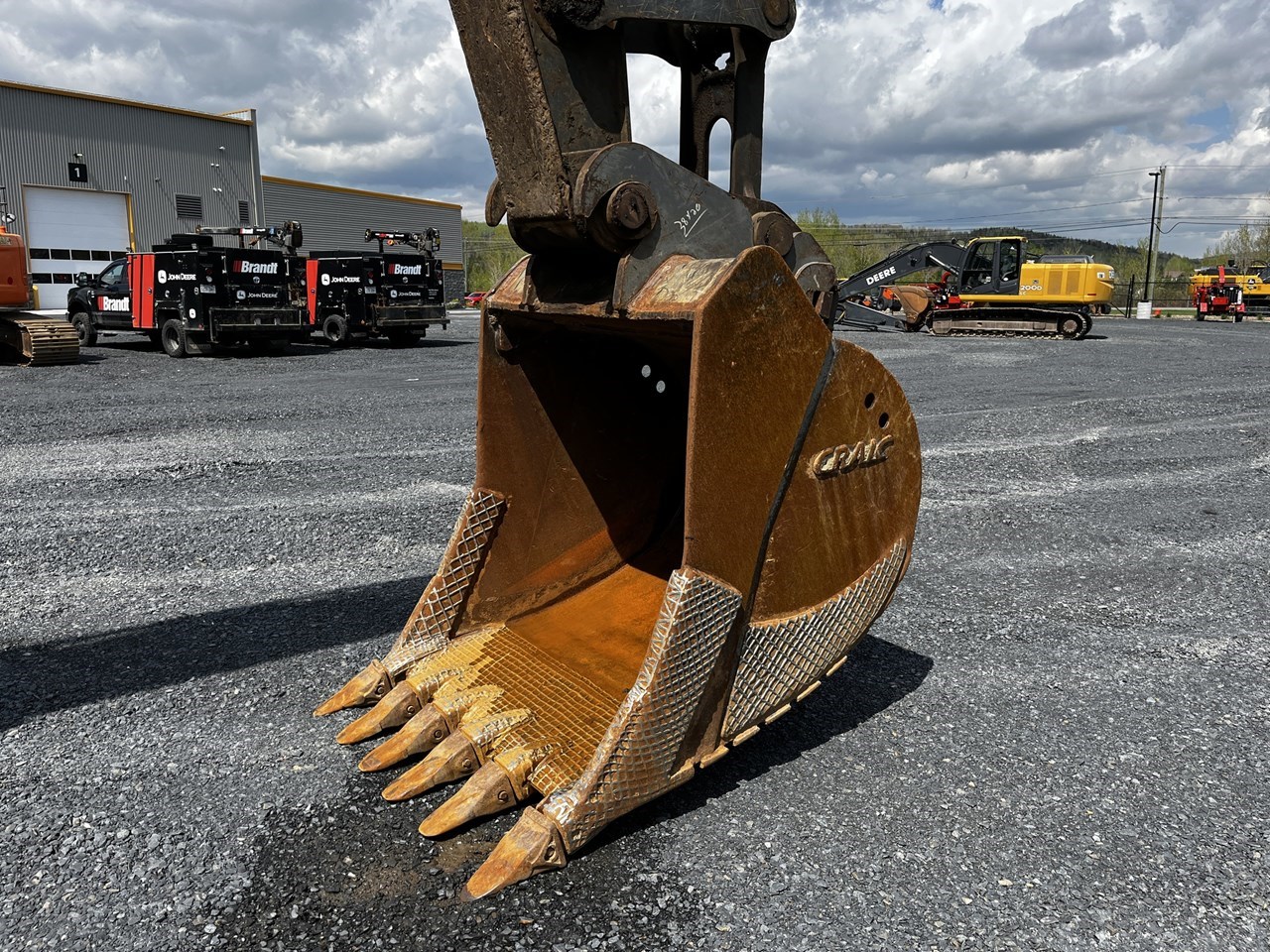 2015 John Deere 350G LC Image 10