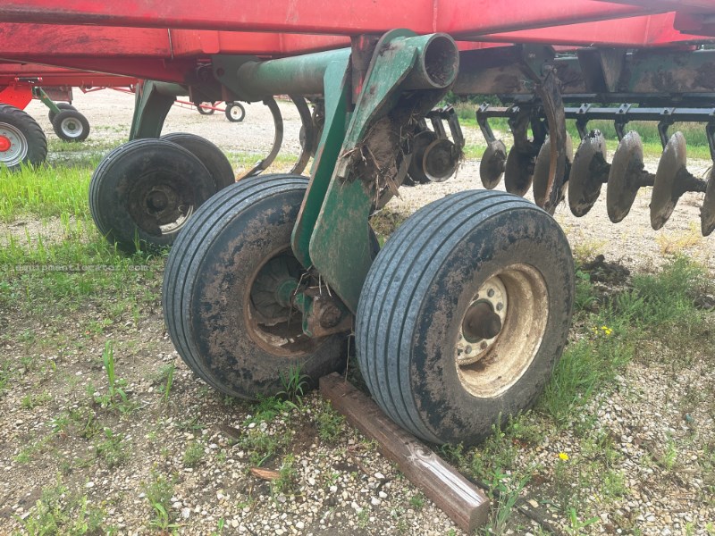 2009 Brillion LCS7-2 Image 10