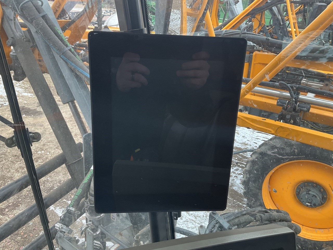 2022 Hagie STS16 Image 10