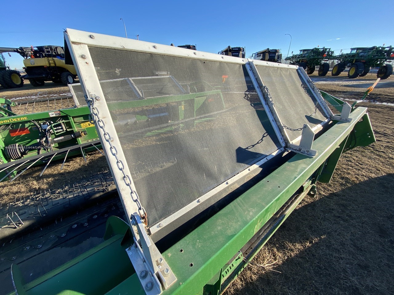 2014 John Deere 615P Image 10