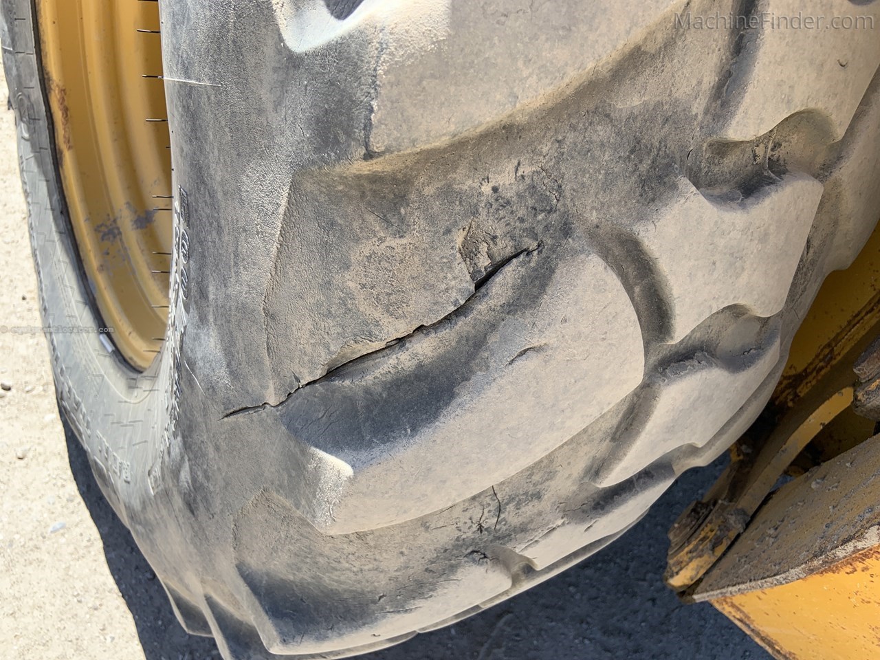 2018 John Deere 310SL Image 10