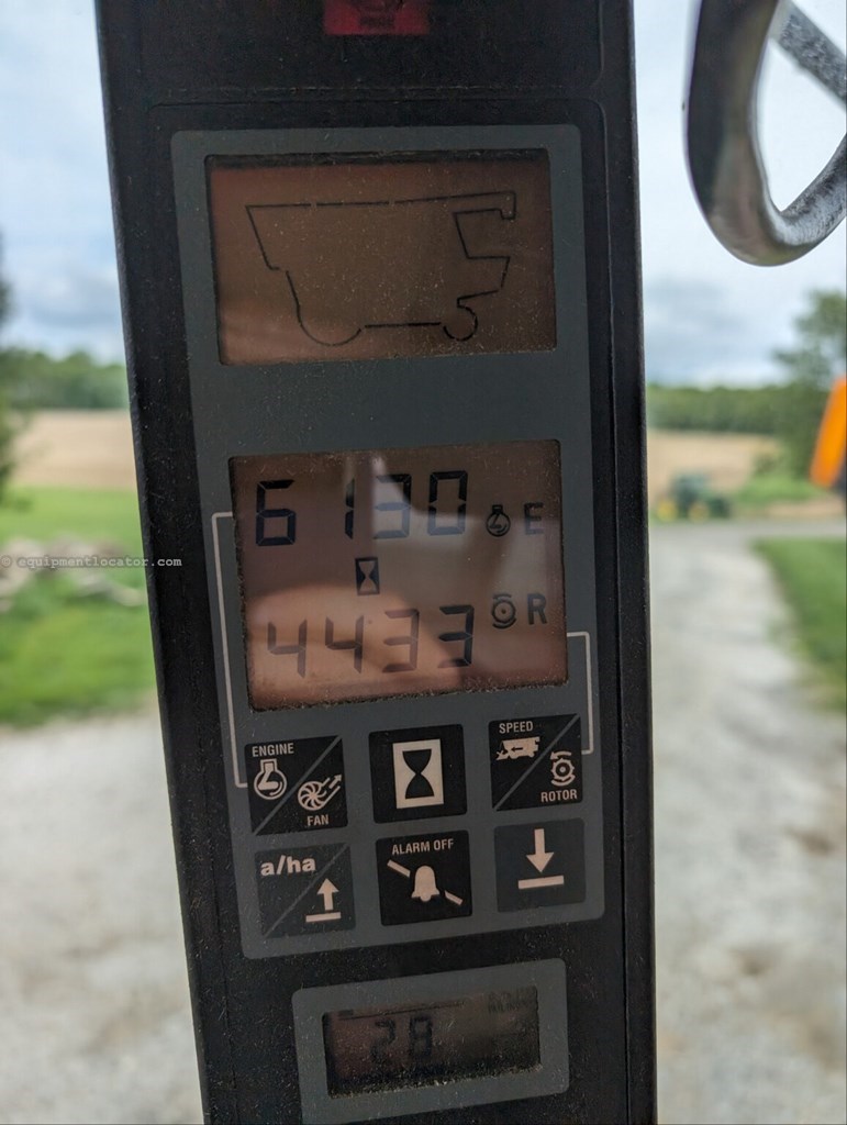 2000 Case IH 2366 Image 10