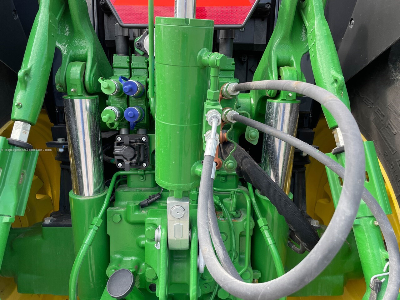 2023 John Deere 6175M Image 10