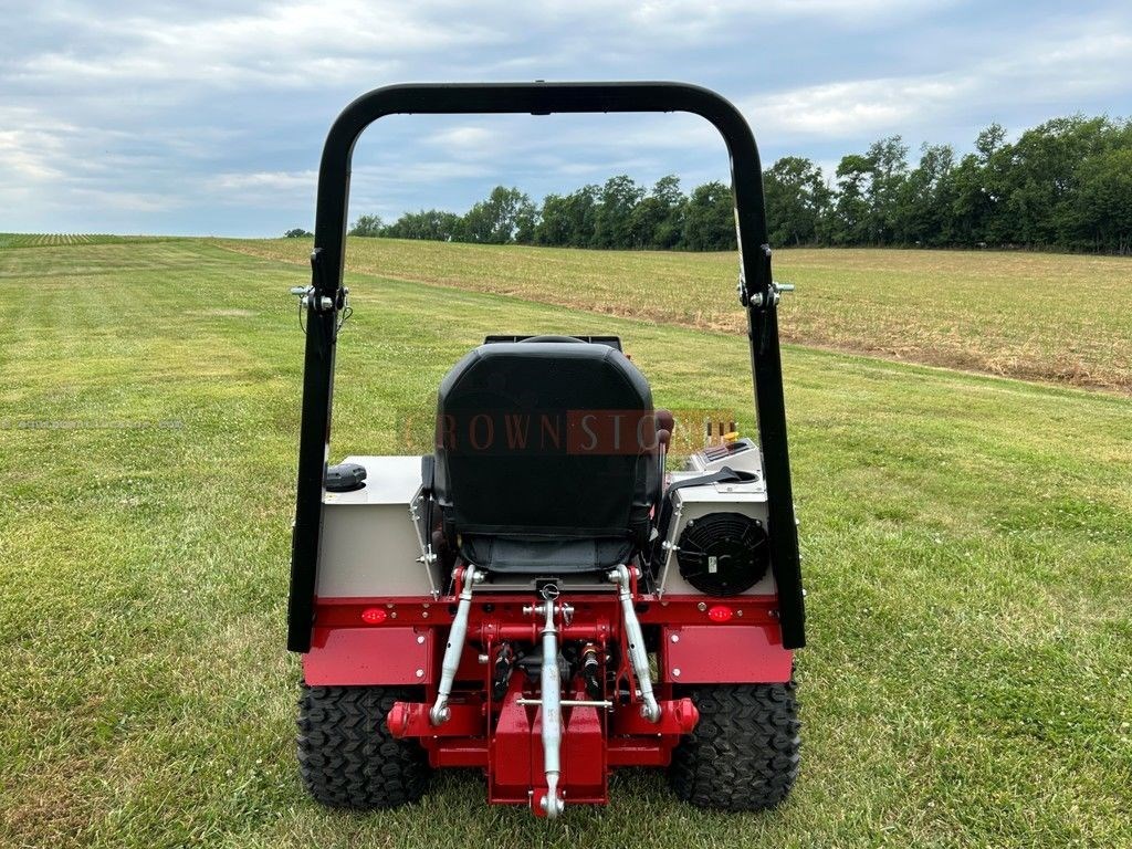 Ventrac 4520P Articulating Tractor Image 4