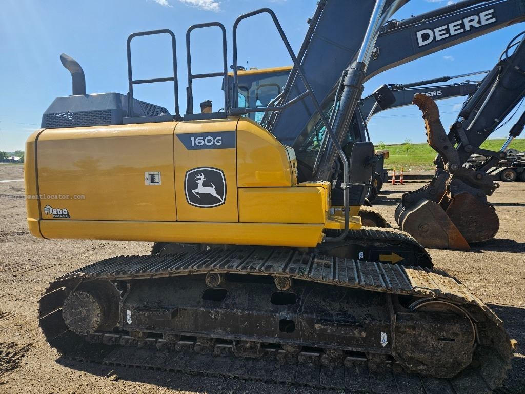 2022 John Deere 160GLC Image 4