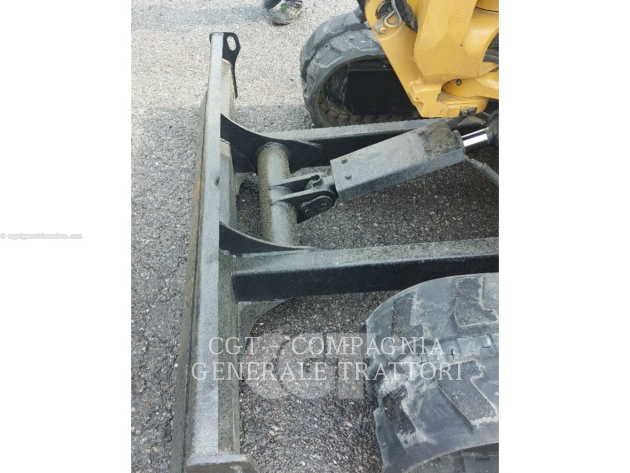 2019 Caterpillar 305 E2 Image 7