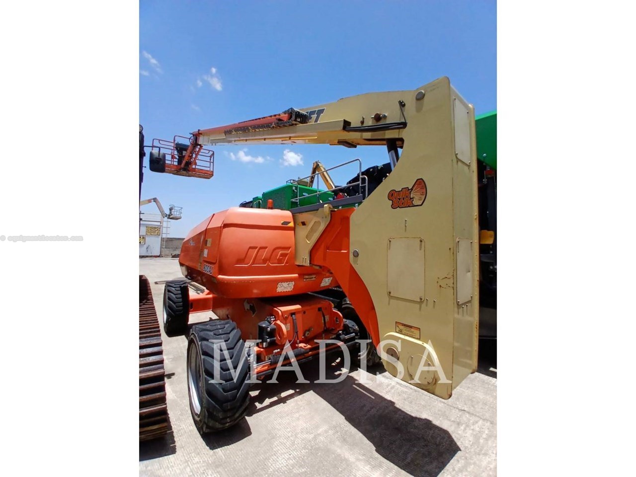 2021 JLG 800 AJ Image 2