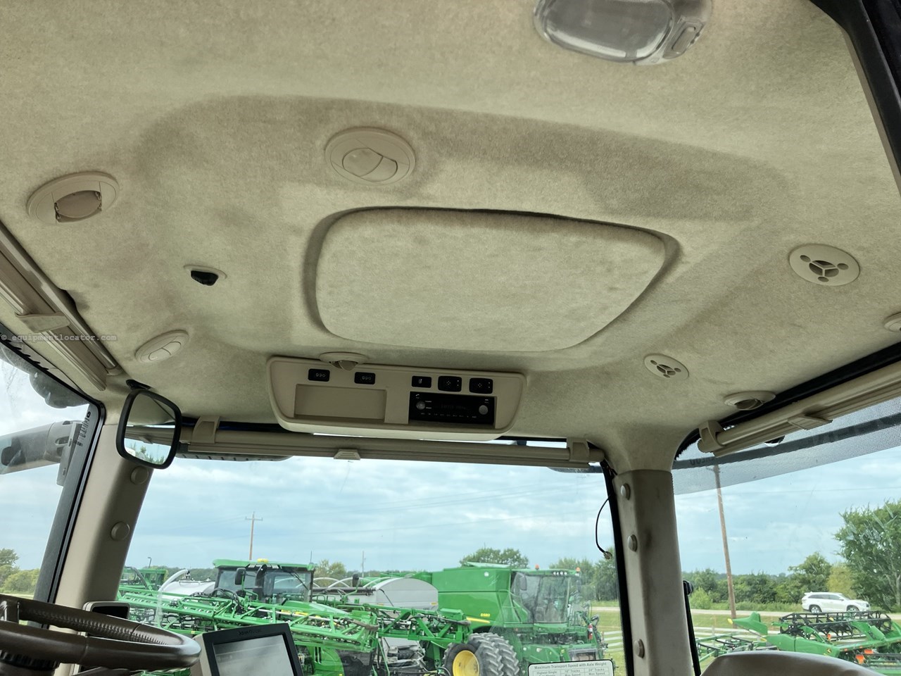 2018 John Deere 9520RX Image 10