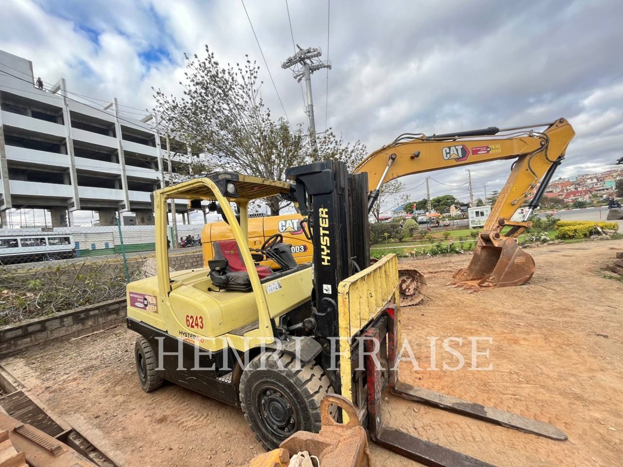 2011 Hyster H5.0FT Image 2