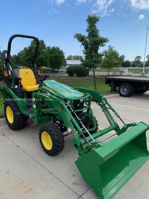 2025 John Deere 2025R Image 4