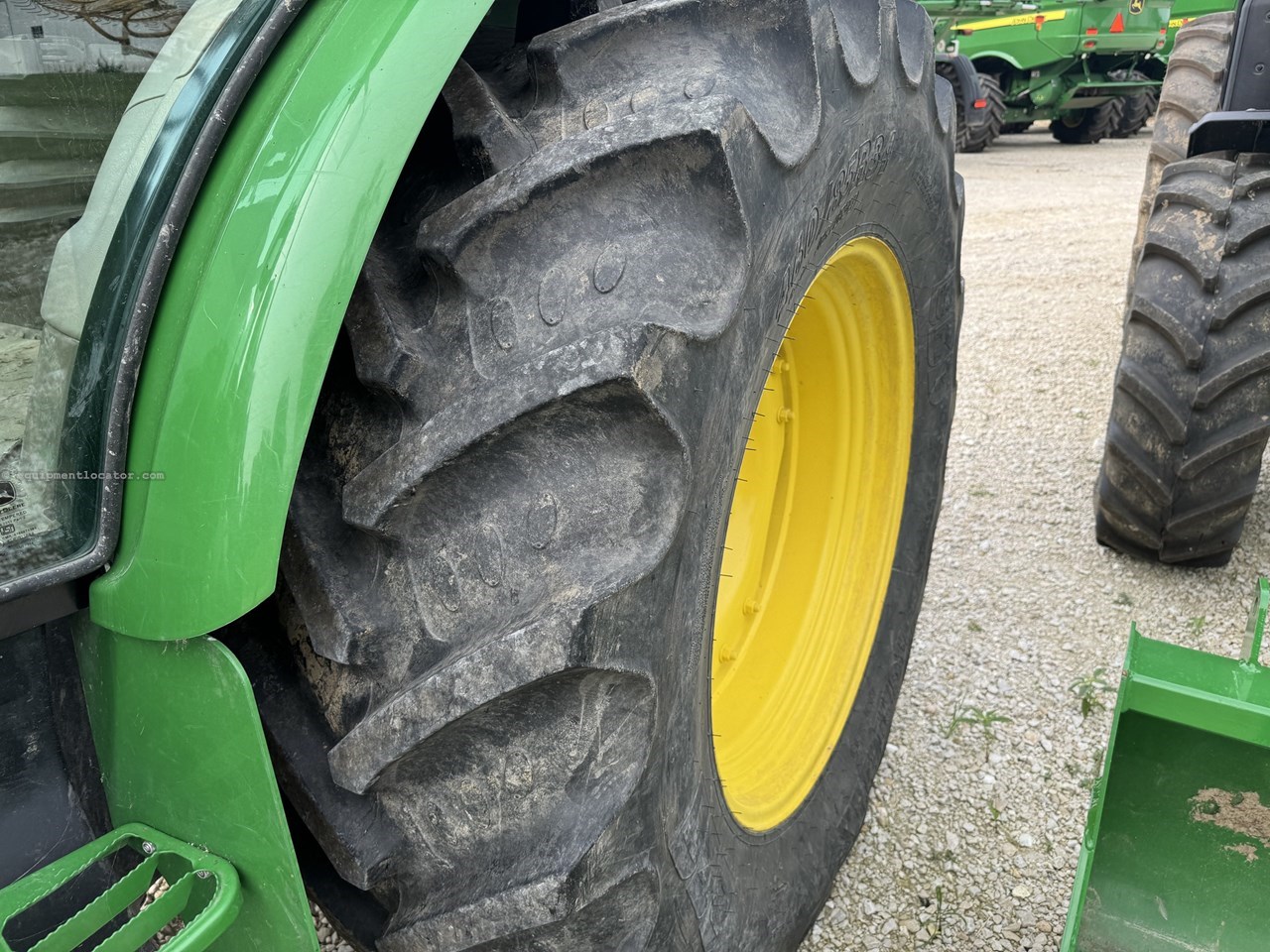2022 John Deere 5115M Image 10
