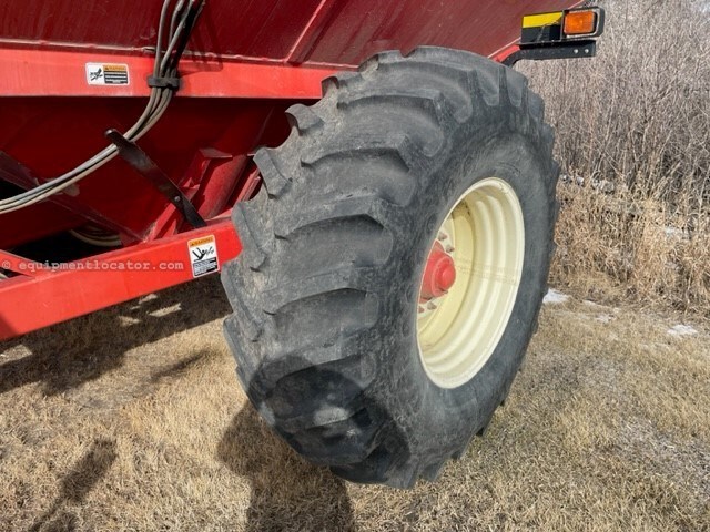 2004 Unverferth 6500 Image 10