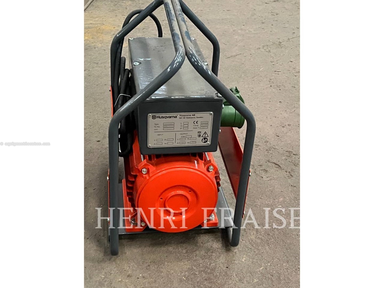 2019 Husqvarna CF11 Image 2