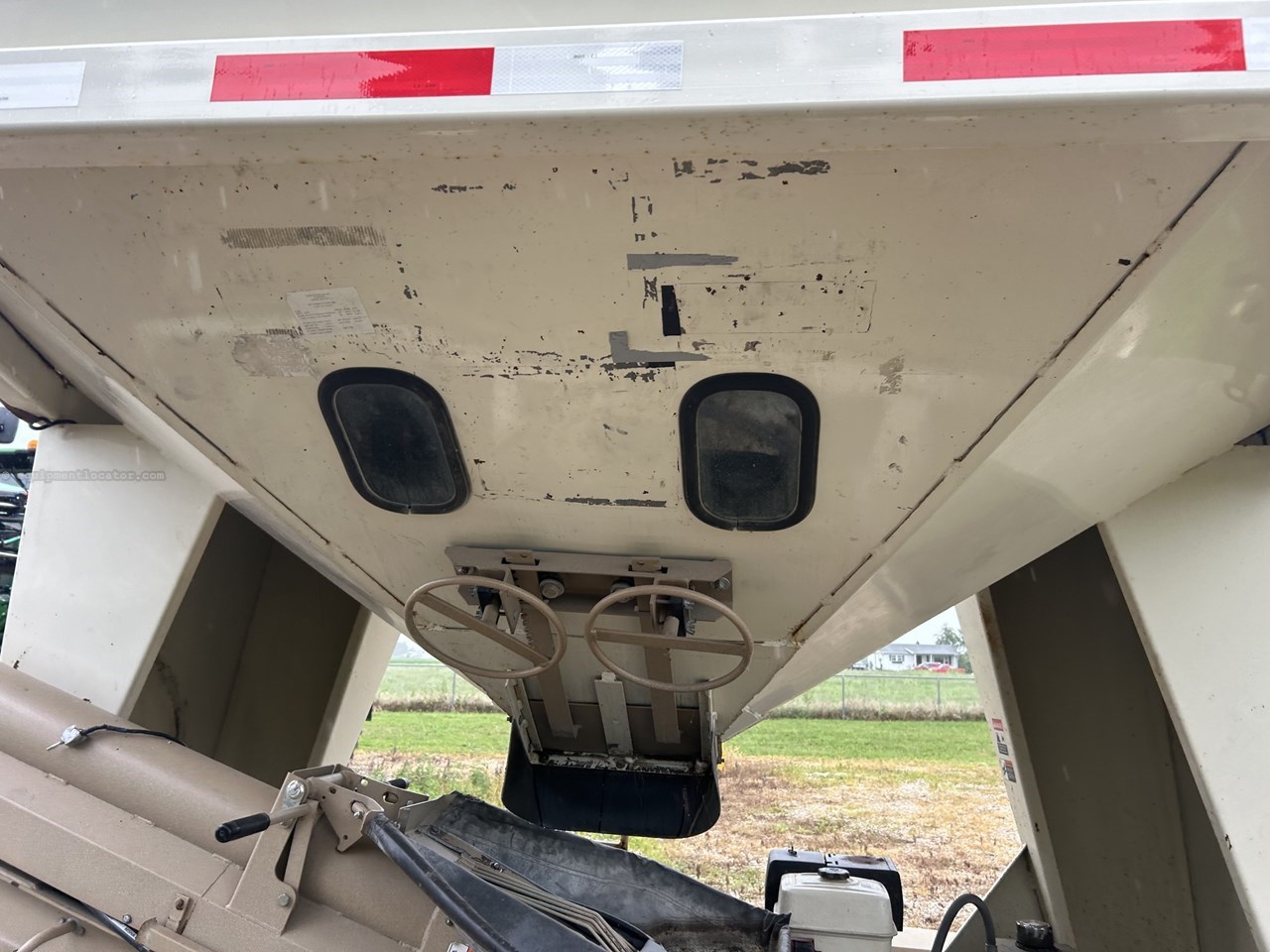 2007 Unverferth 3750 Image 5