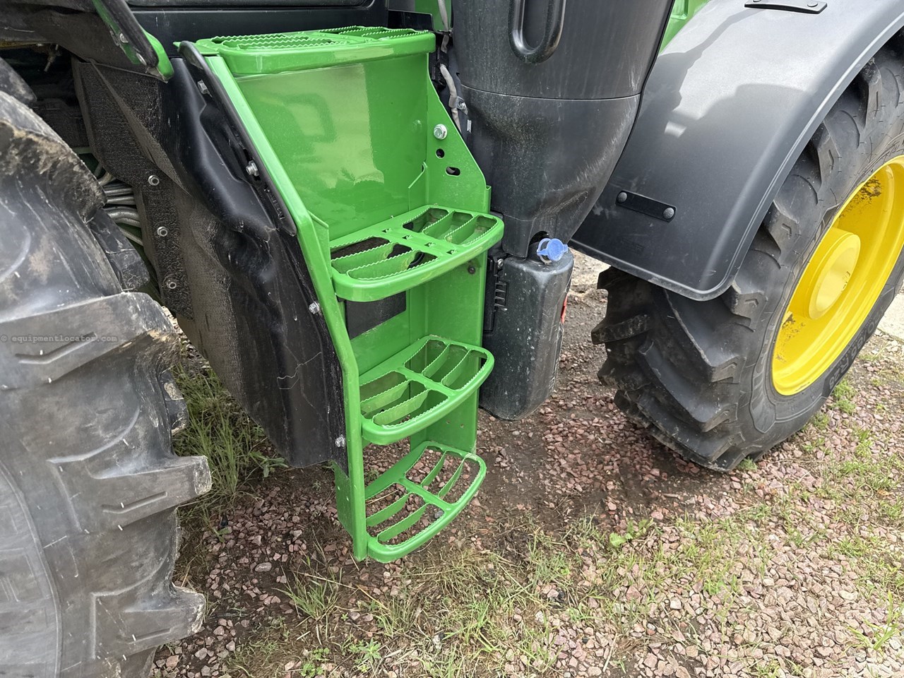 2024 John Deere 6R 165 Image 32