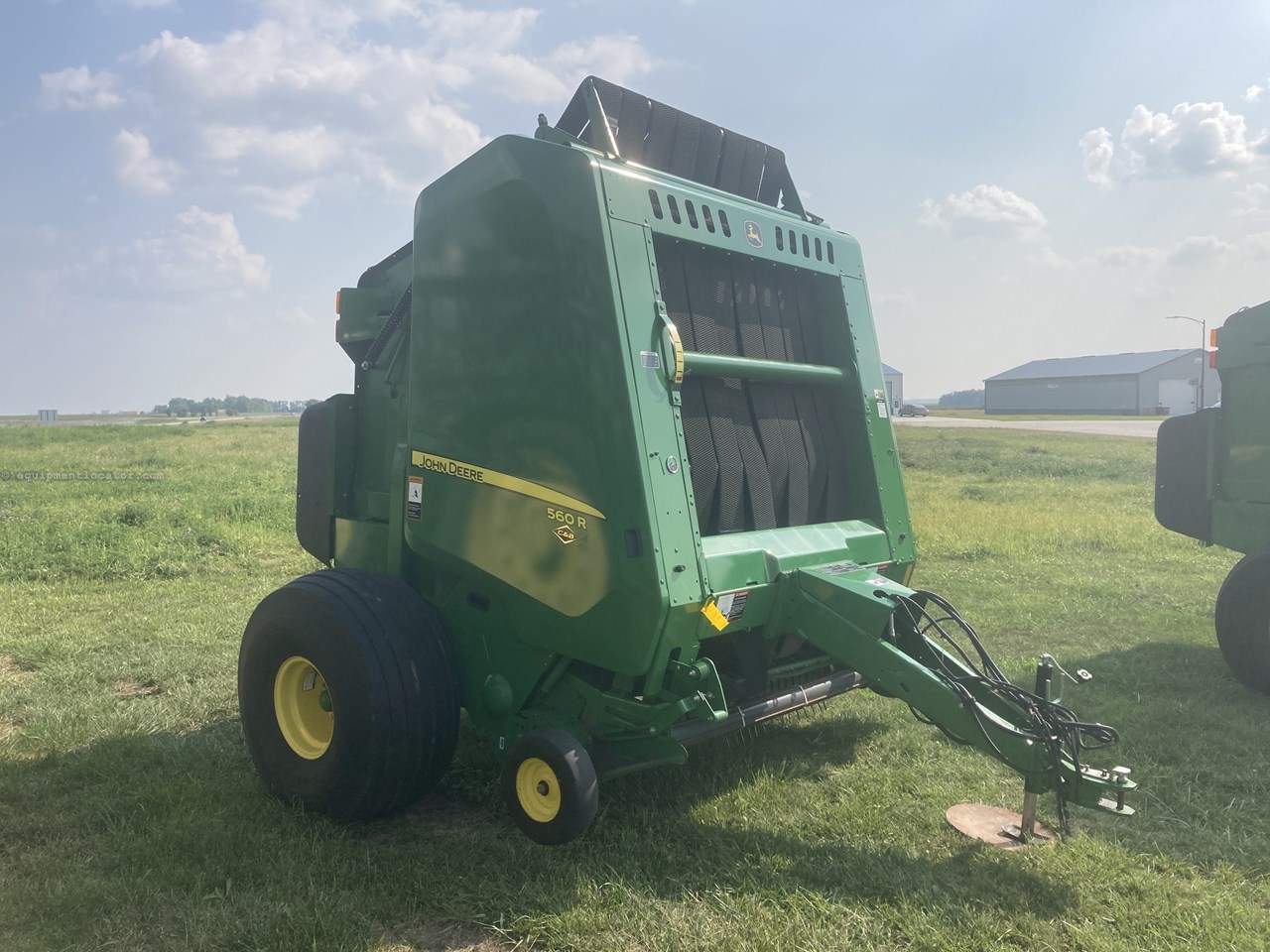 2018 John Deere 560R Image 10