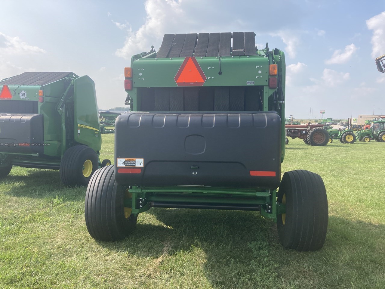 2018 John Deere 560R Image 14