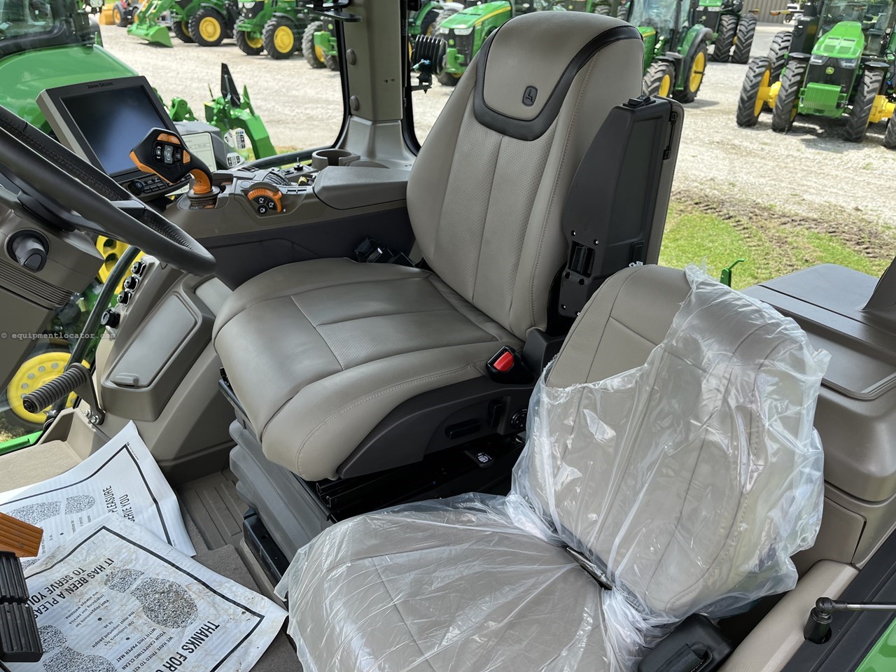 2023 John Deere 8RX 310 Image 10