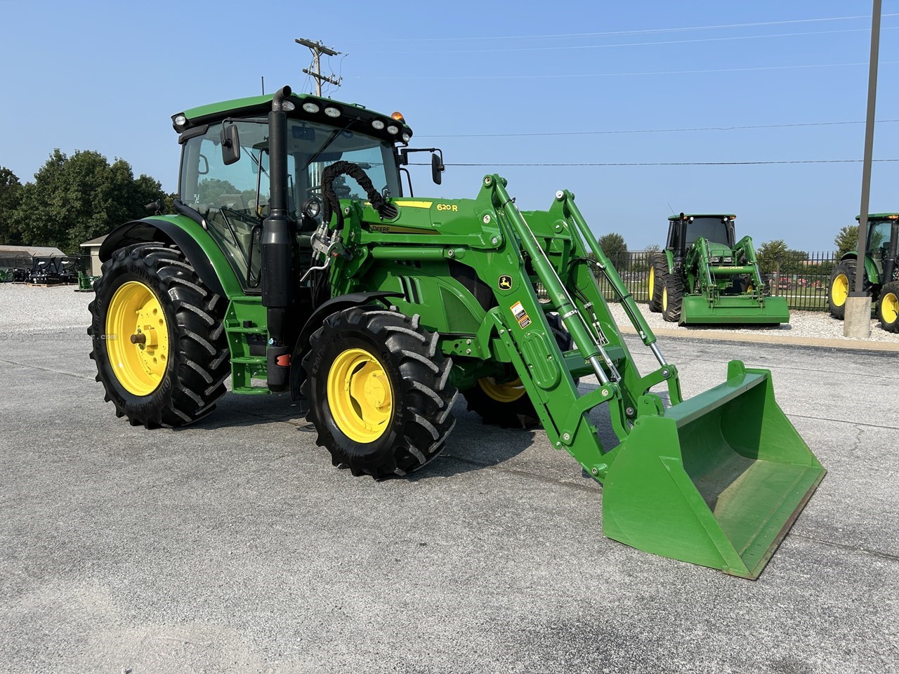 2020 John Deere 6130R Image 4
