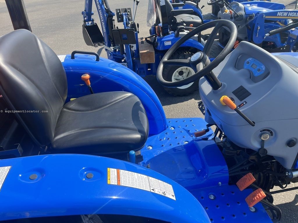 2024 New Holland Workmaster™ Compact 25-40 Series 25 Image 3
