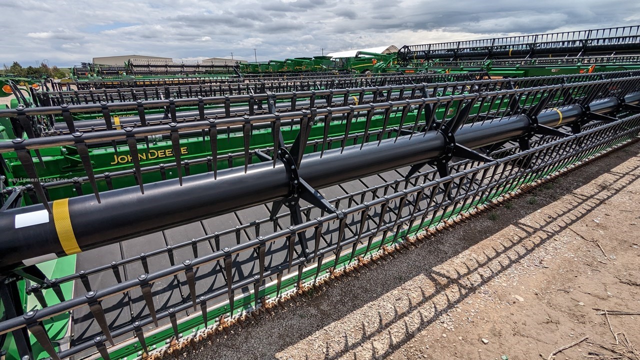 2022 John Deere 735D Image 10