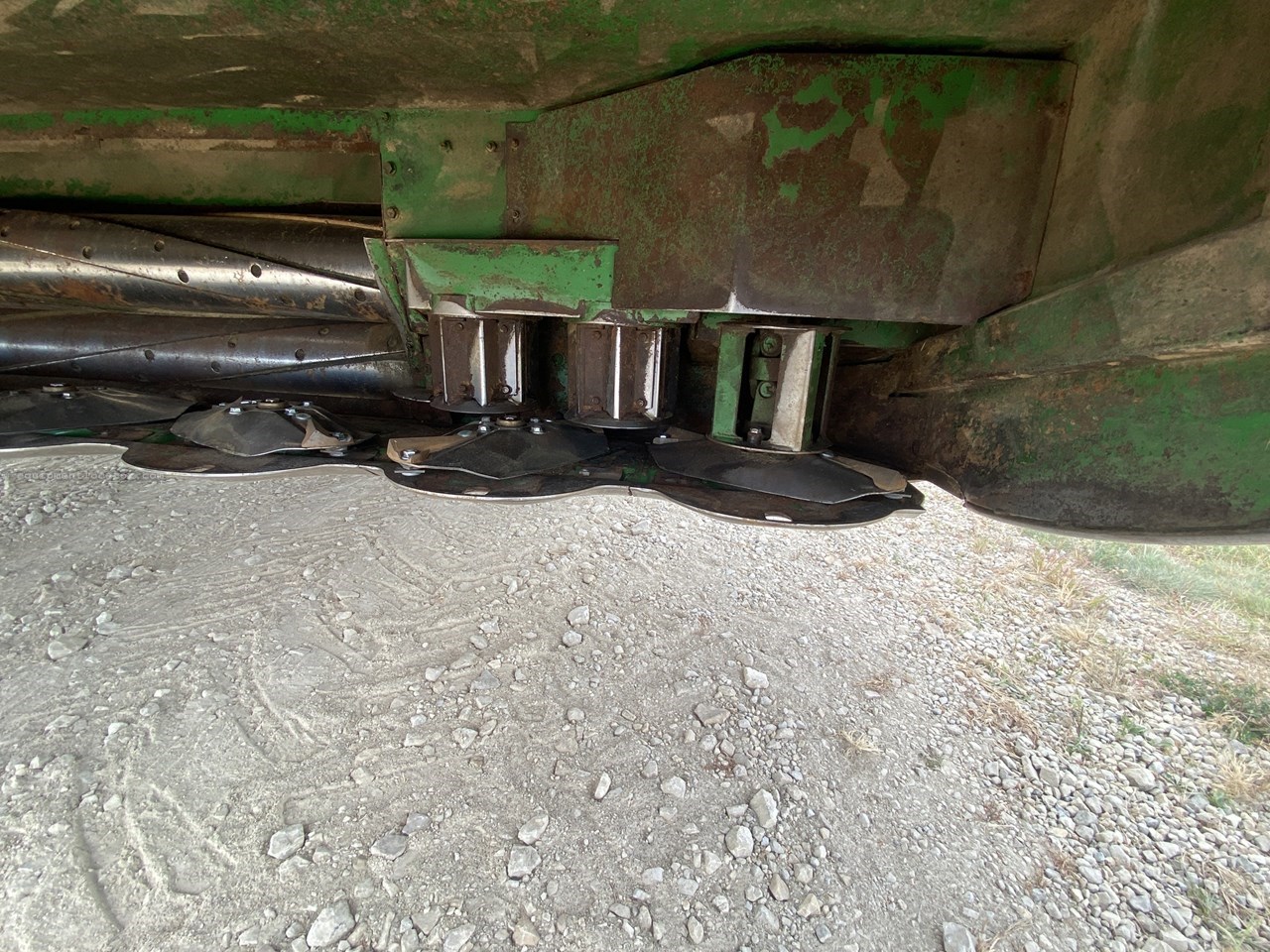 2014 John Deere W235 Image 10