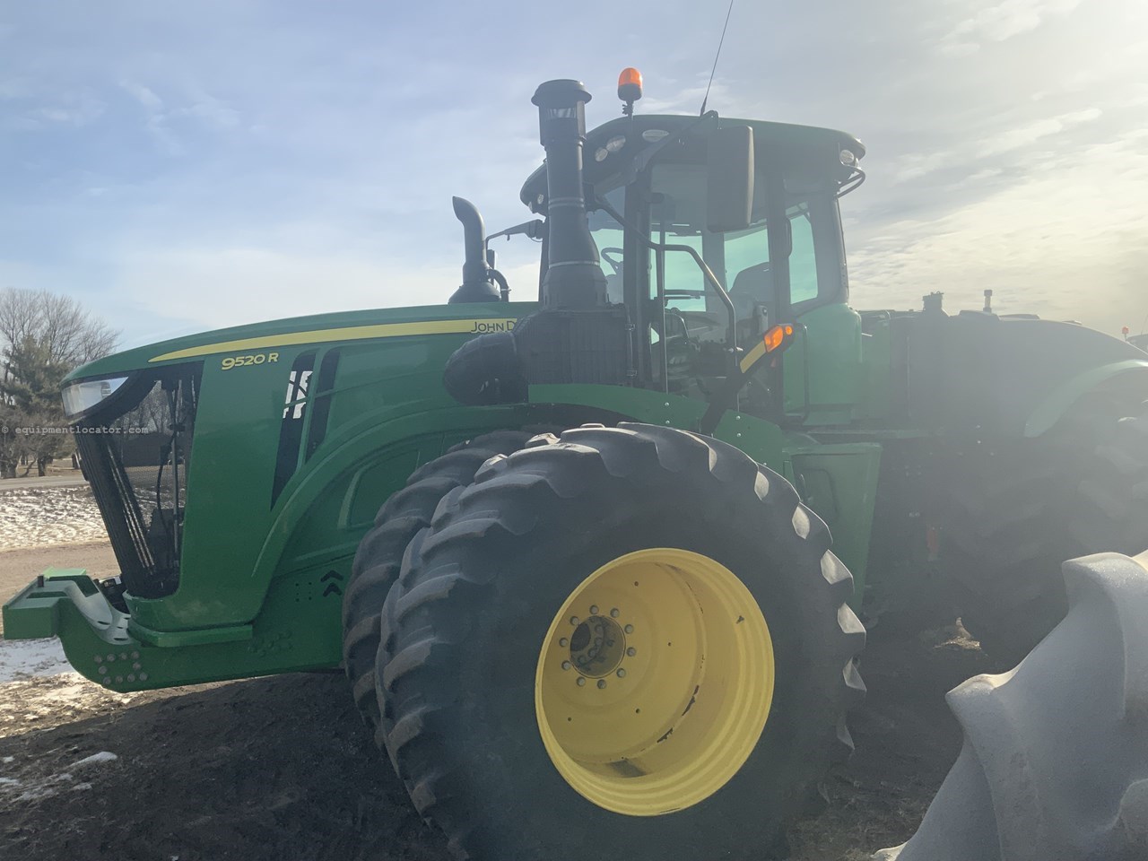 2019 John Deere 9520R Image 10
