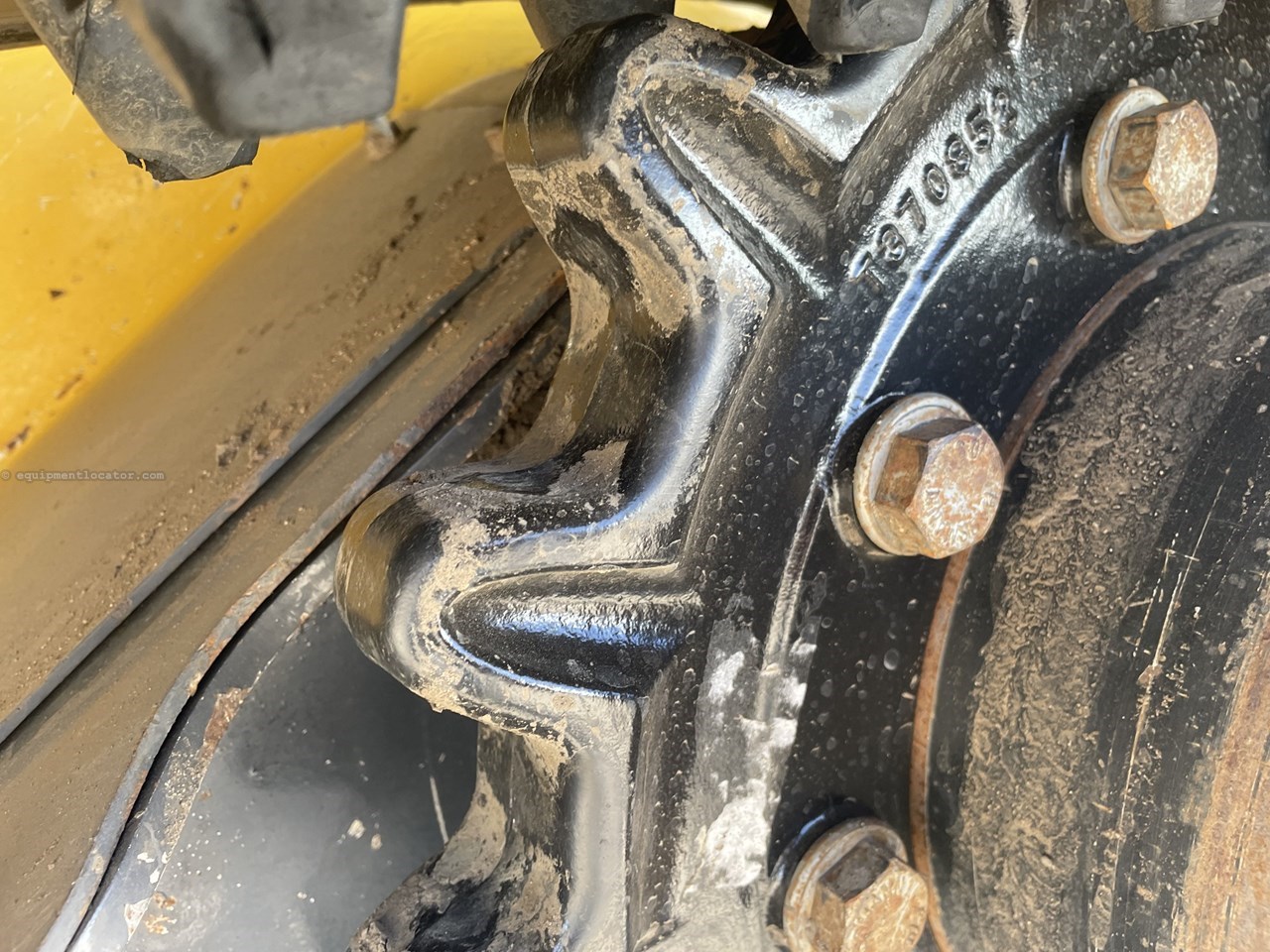 2020 John Deere 333G Image 10