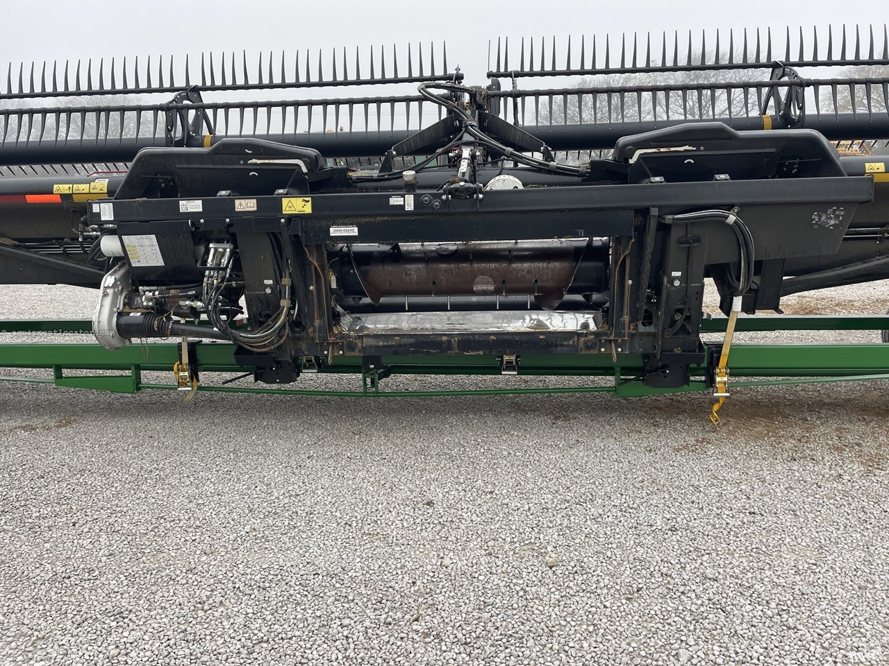 2021 MacDon FD145 Image 16