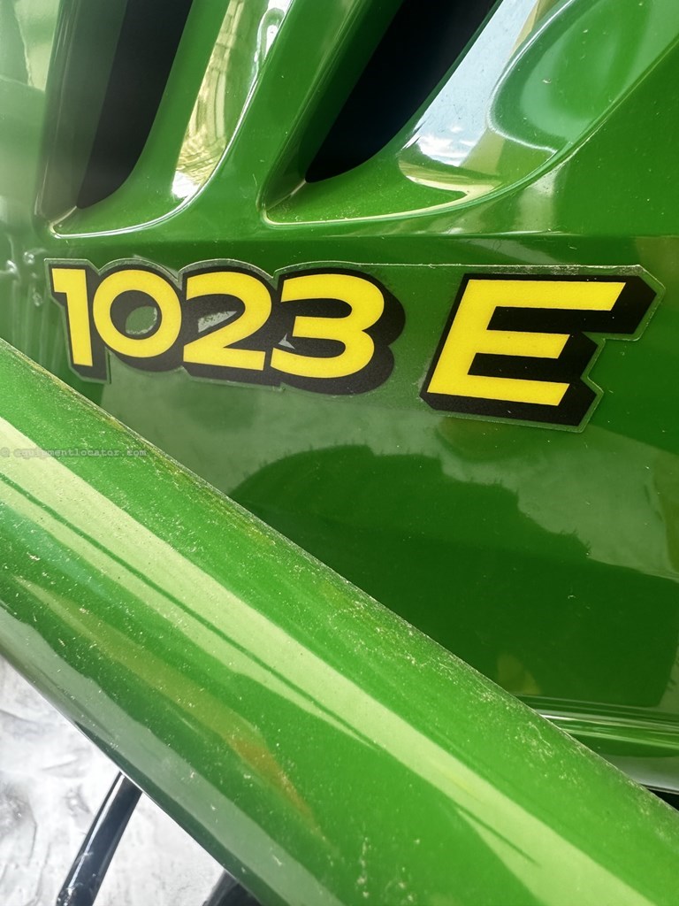 2024 John Deere 1023E 24HP HST Tractor, Loader & Bucket Image 9