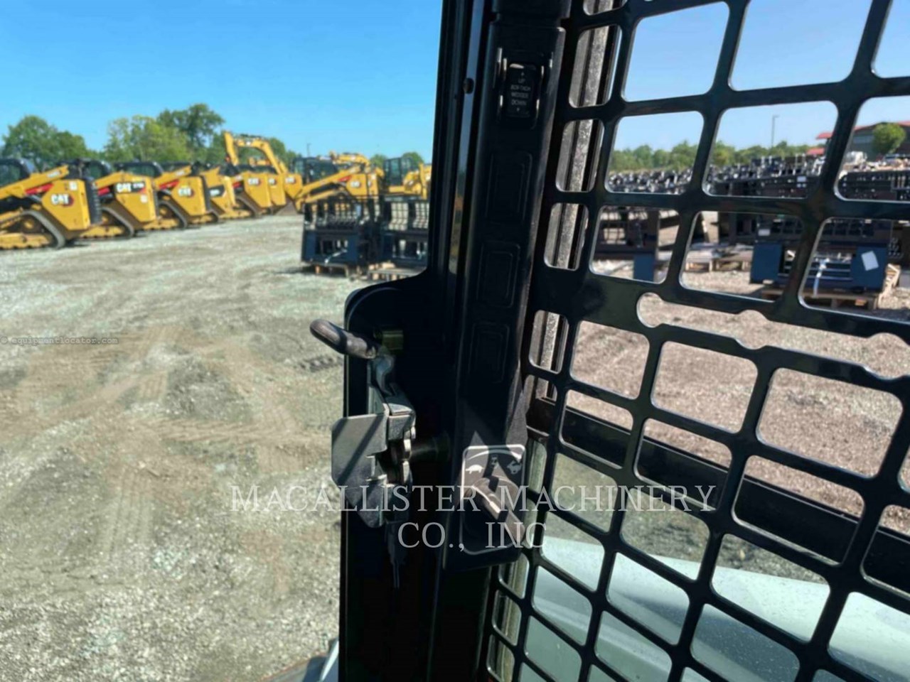 2016 Bobcat S590 Image 14