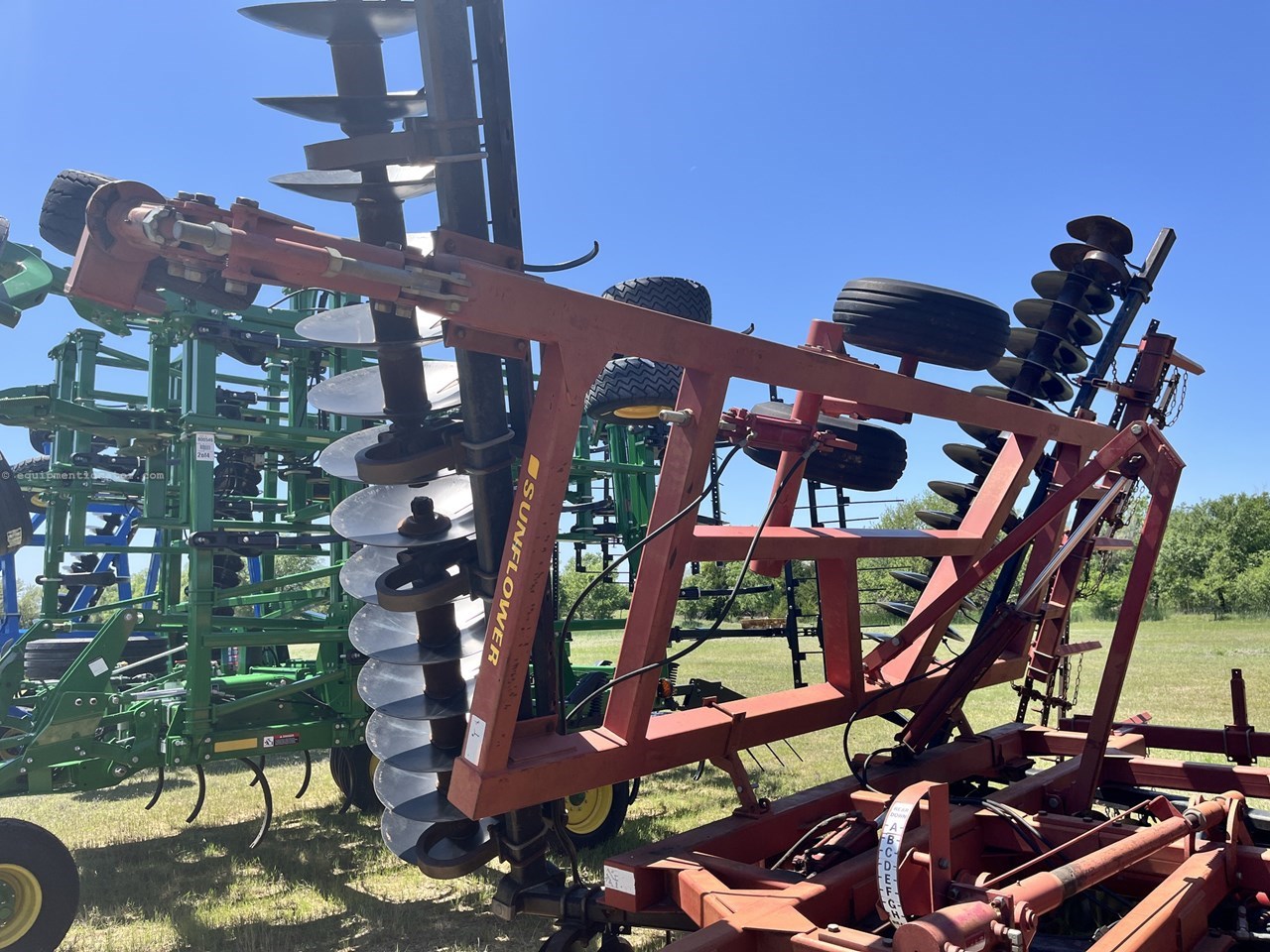 2003 Sunflower 1434-36 Image 10