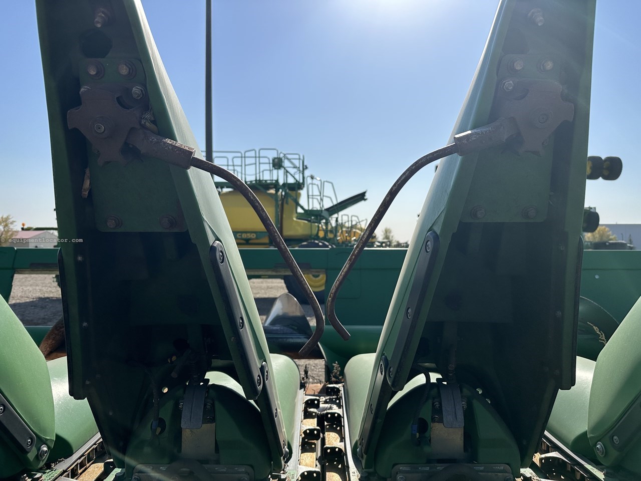 2013 John Deere 616C Image 10