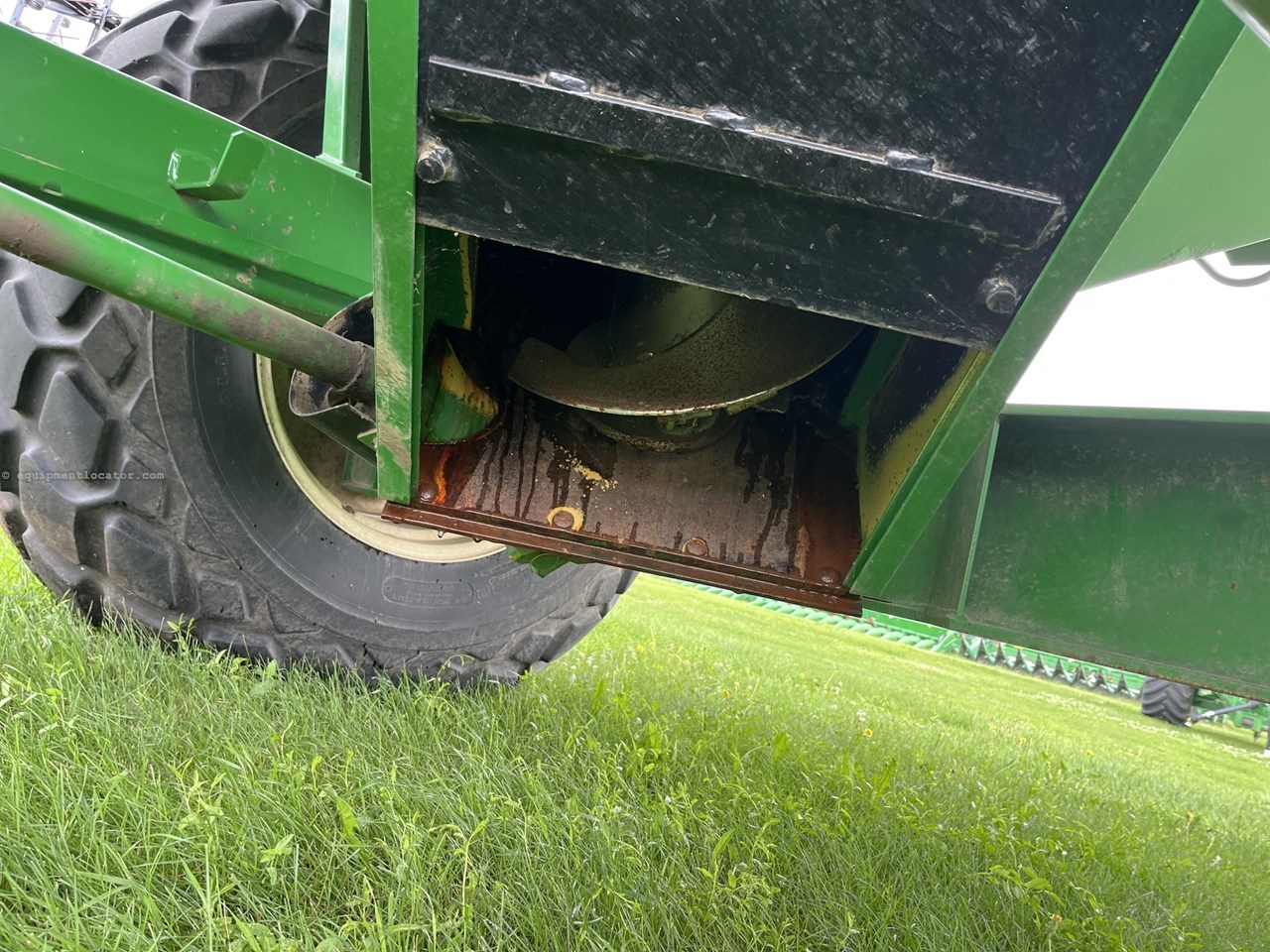 2011 Parker 839 Image 10