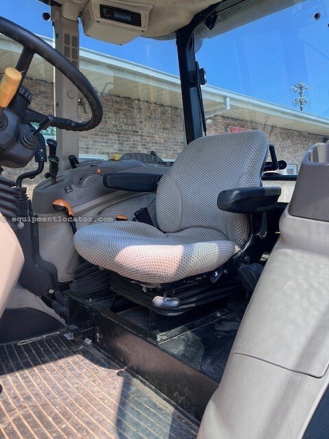 2018 John Deere 5100E Image 10