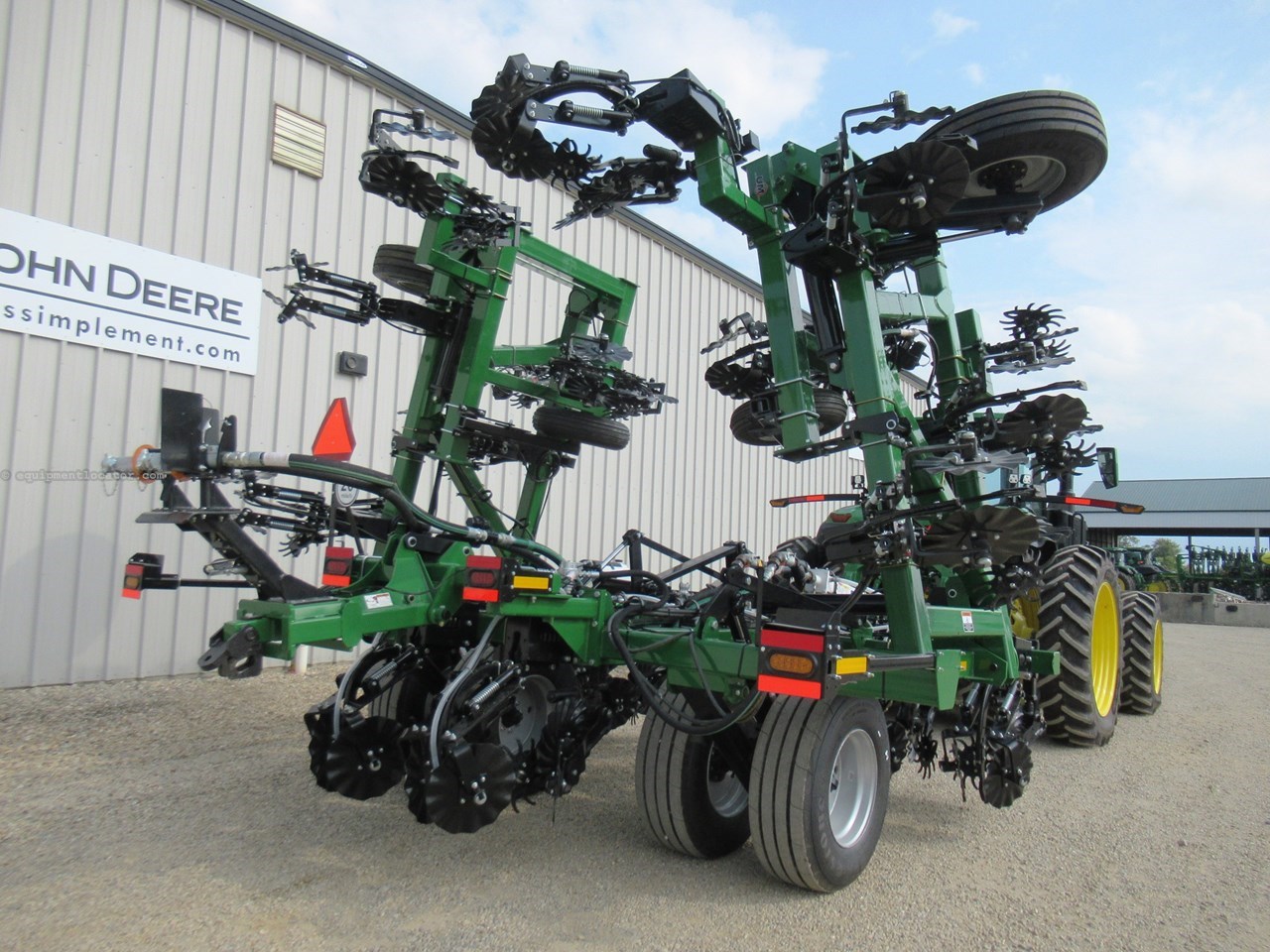 2024 Unverferth RENEGADE 2500 Image 10