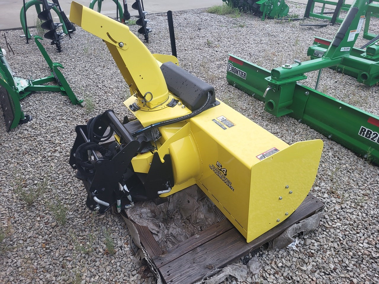 2022 John Deere 54" SNOW BLOWER Image 2