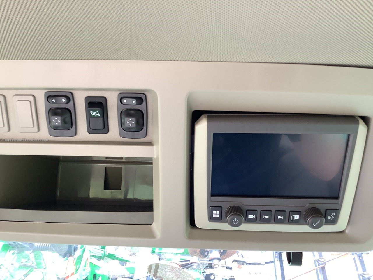 2023 John Deere 8R 280 Image 13