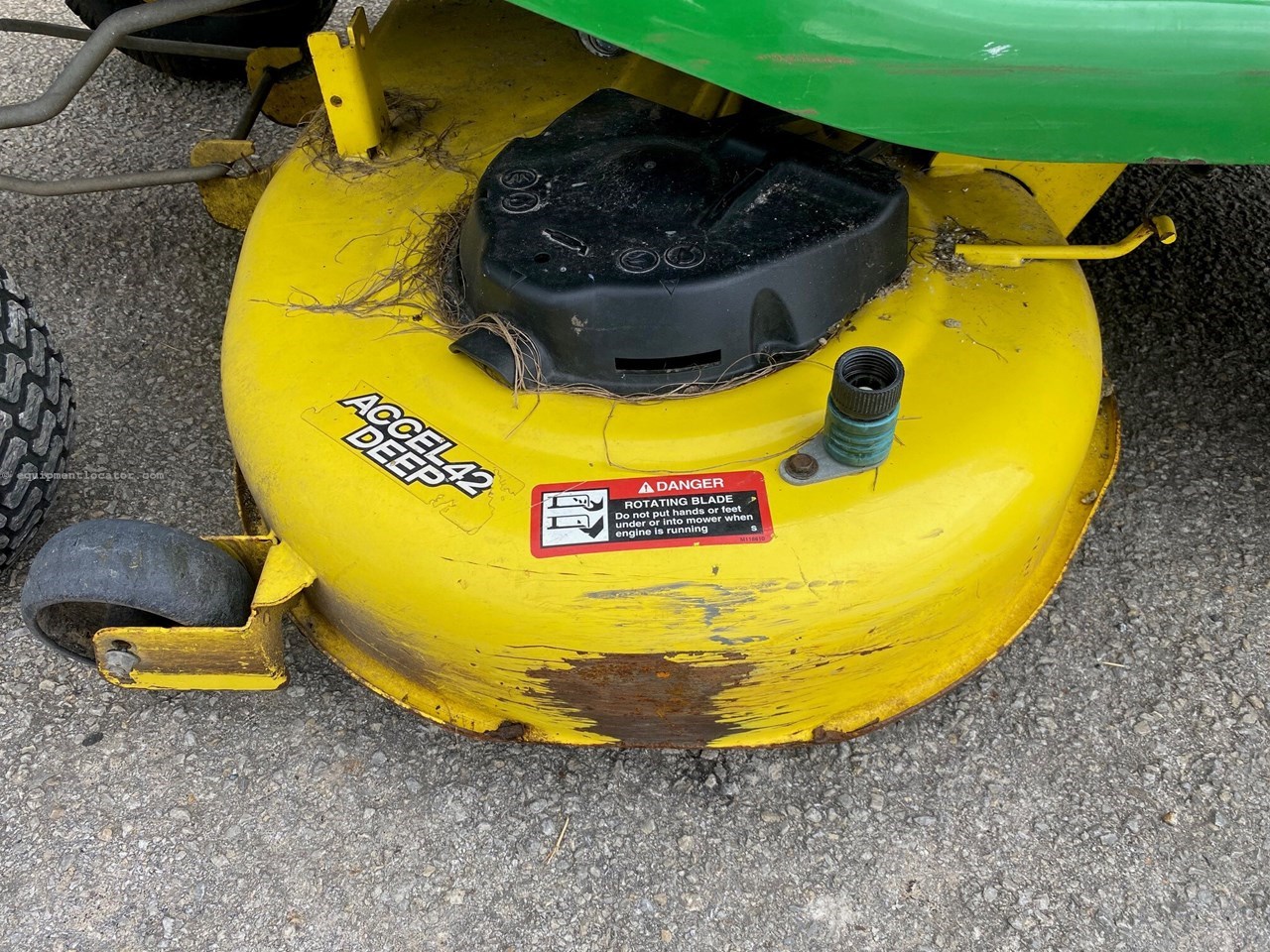 2016 John Deere X350 Image 10