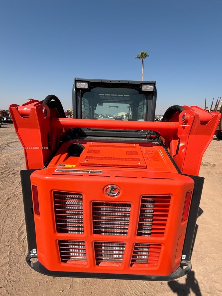 2024 Kubota SVL65-2HWC Image 3