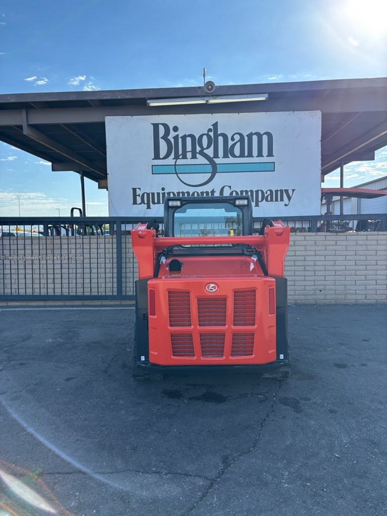 2024 Kubota SVL65-2 Image 3