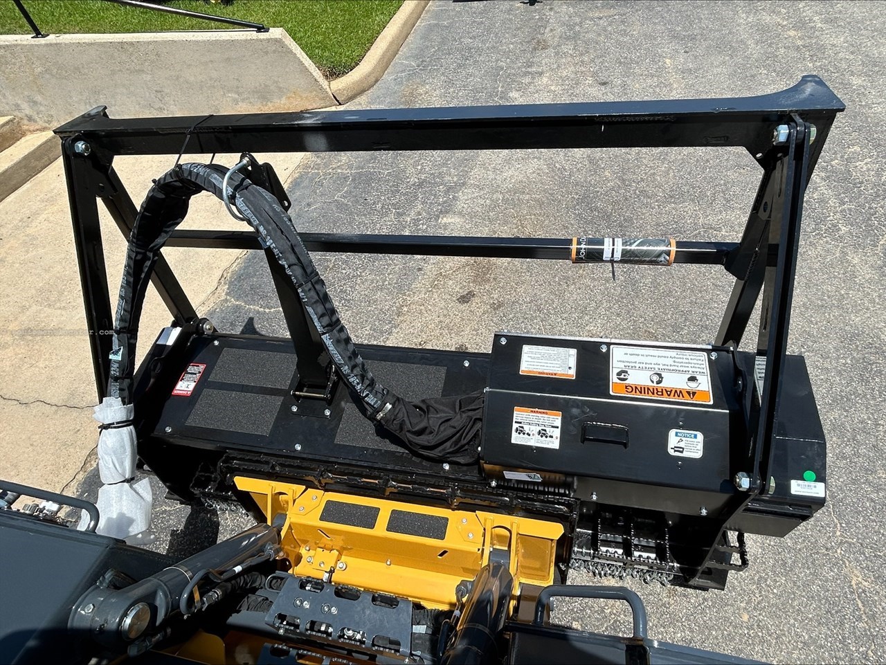 2024 John Deere MK76 Image 4