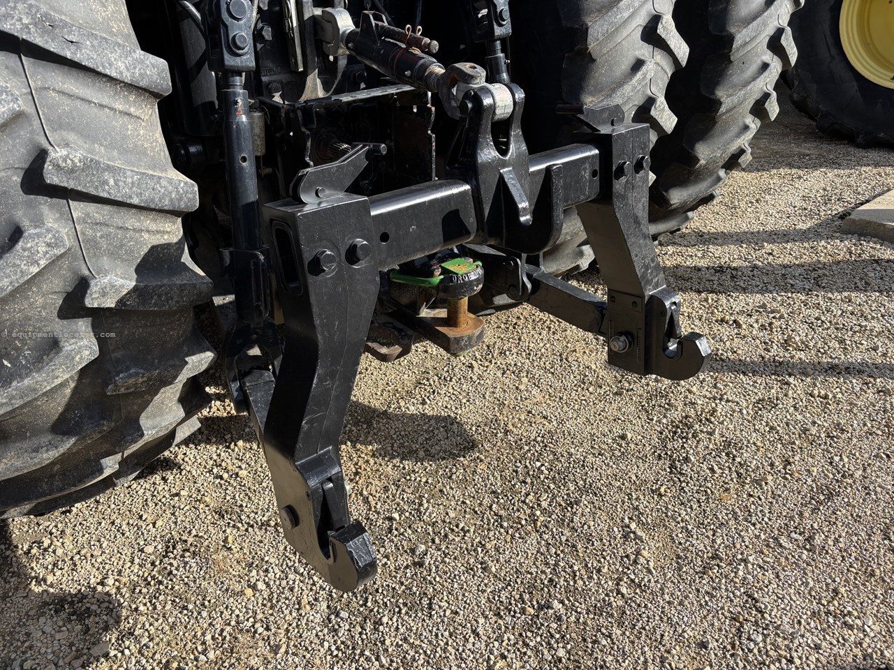 2018 Case IH 340 Image 17