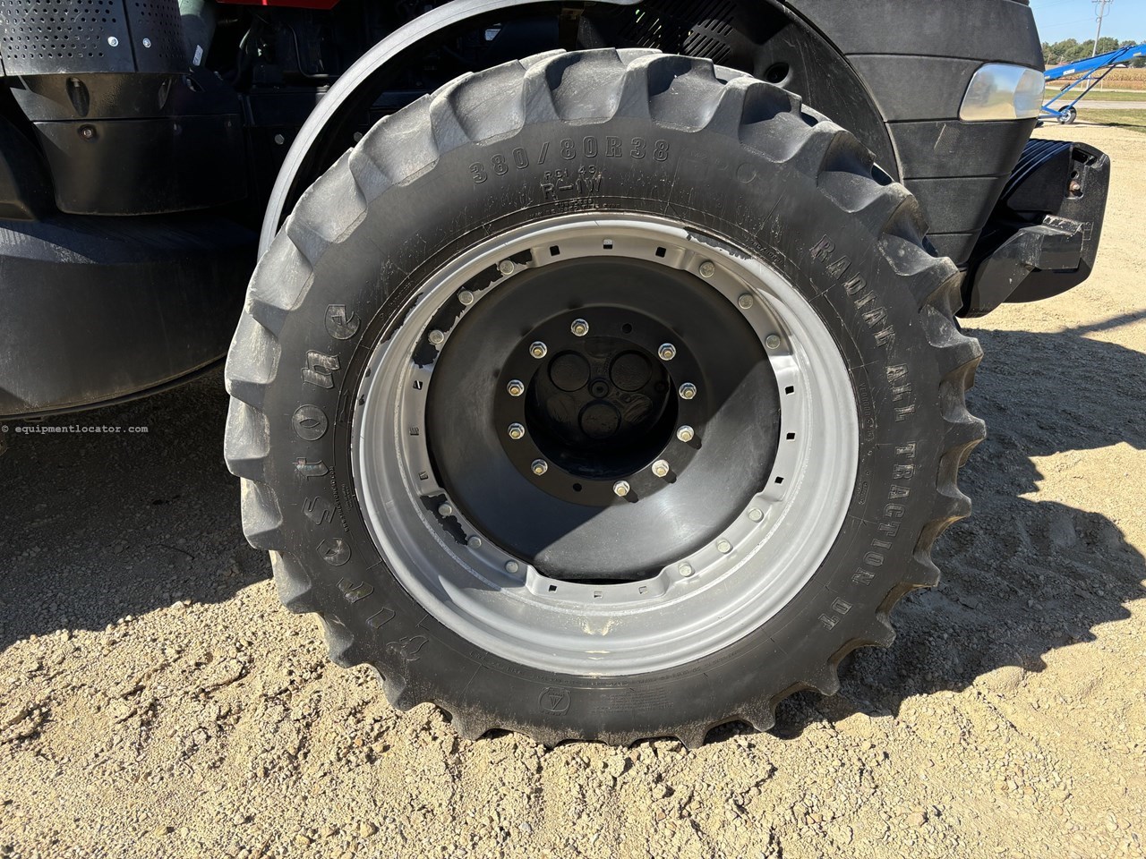 2018 Case IH 340 Image 26