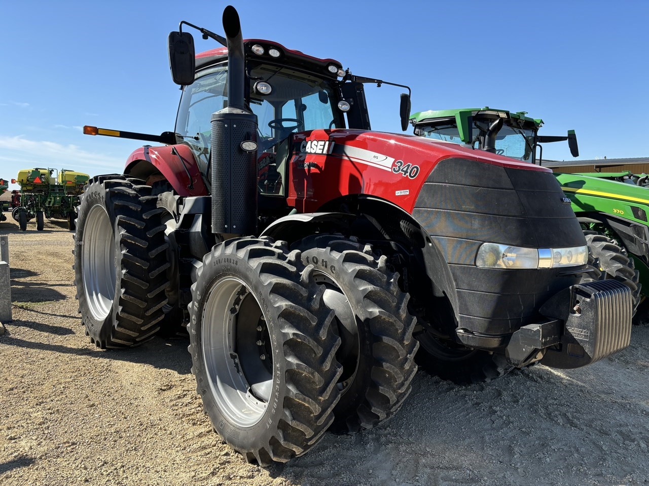 2018 Case IH 340 Image 27
